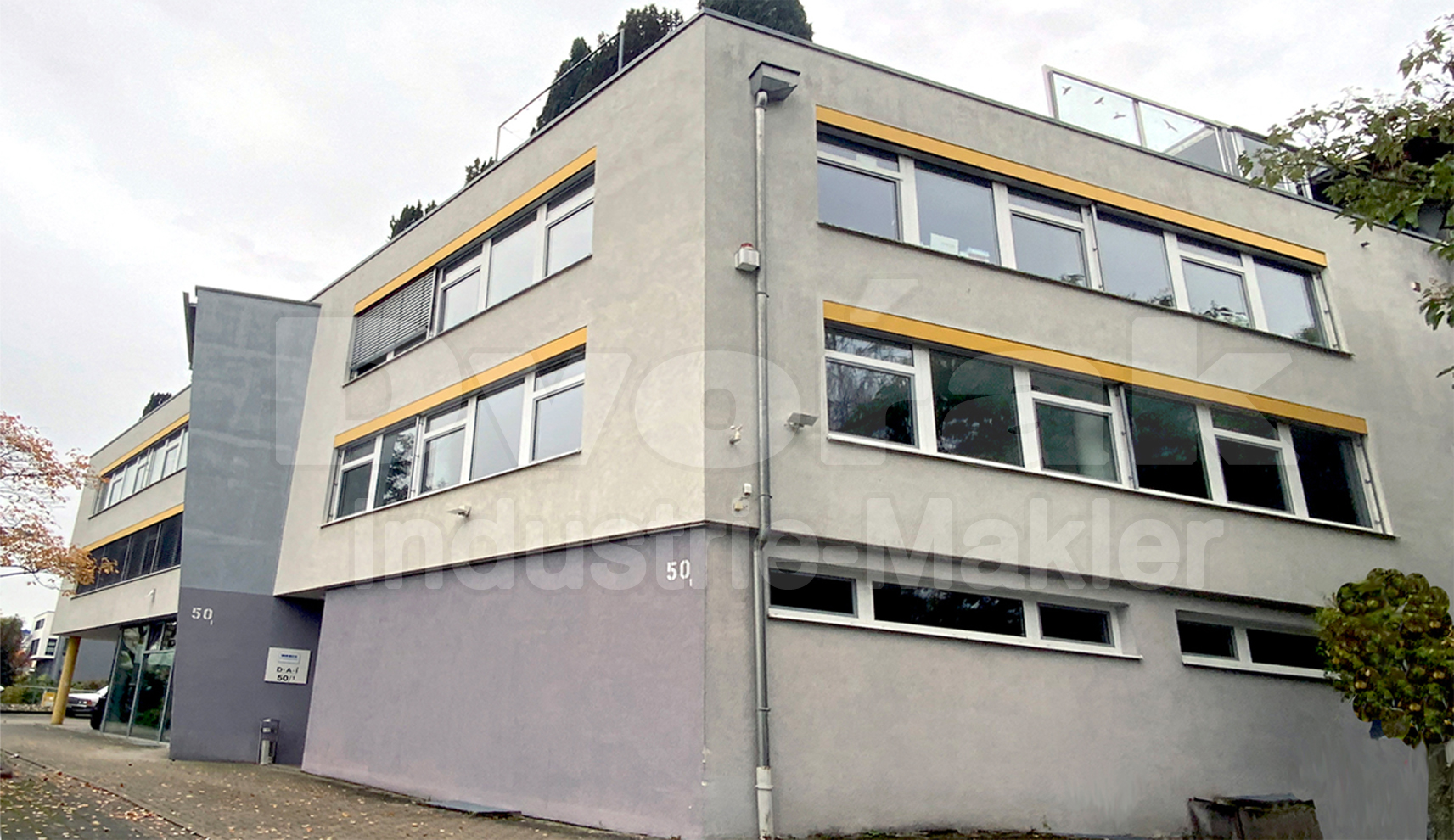 Bild 2 Gebäudeansicht
